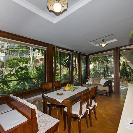 Holiday home Yourhome - Iolanda Charming House Positano