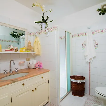 Yourhome - Iolanda Charming House Holiday home *